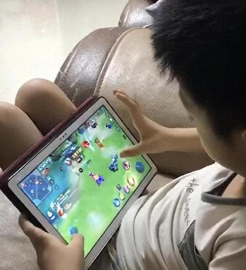 小孩玩王者荣耀有好处吗(小孩子玩王者荣耀上瘾怎么办)-第2张图片-无暮网 小孩玩王者荣耀有好处吗(小孩子玩王者荣耀上瘾怎么办)-第2张图片-无暮网