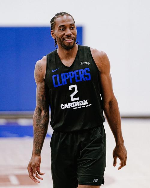 小卡nba全名(nba的小卡全名是)-第2张图片-无暮网 小卡nba全名(nba的小卡全名是)-第2张图片-无暮网