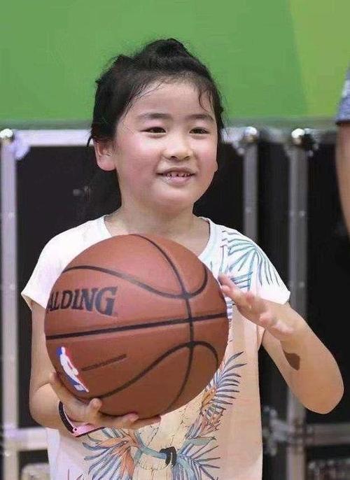 姚明女孩今年多高了几岁了,姚明女孩今年多少岁了-第5张图片-无暮网 姚明女孩今年多高了几岁了,姚明女孩今年多少岁了-第5张图片-无暮网