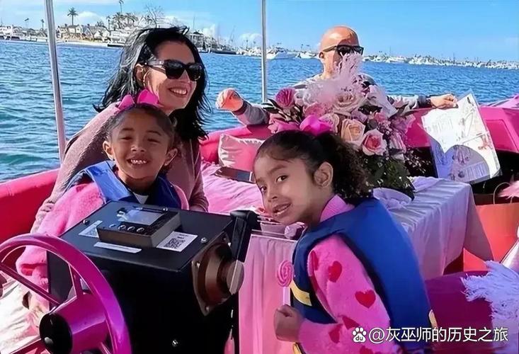科比向中国捐了多少钱(科比给中国捐款了吗)-第3张图片-无暮网 科比向中国捐了多少钱(科比给中国捐款了吗)-第3张图片-无暮网