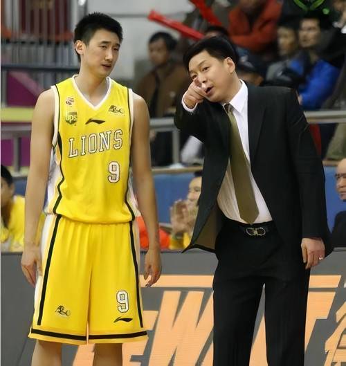最强cba功勋出走广东宏远惨失第一人(cba广东宏远输了给哪些队)-第1张图片-无暮网 最强cba功勋出走广东宏远惨失第一人(cba广东宏远输了给哪些队)-第1张图片-无暮网
