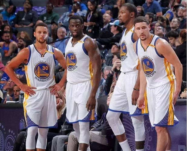 nba全明星阵容2018(nba全明星阵容几个人)-第4张图片-无暮网 nba全明星阵容2018(nba全明星阵容几个人)-第4张图片-无暮网