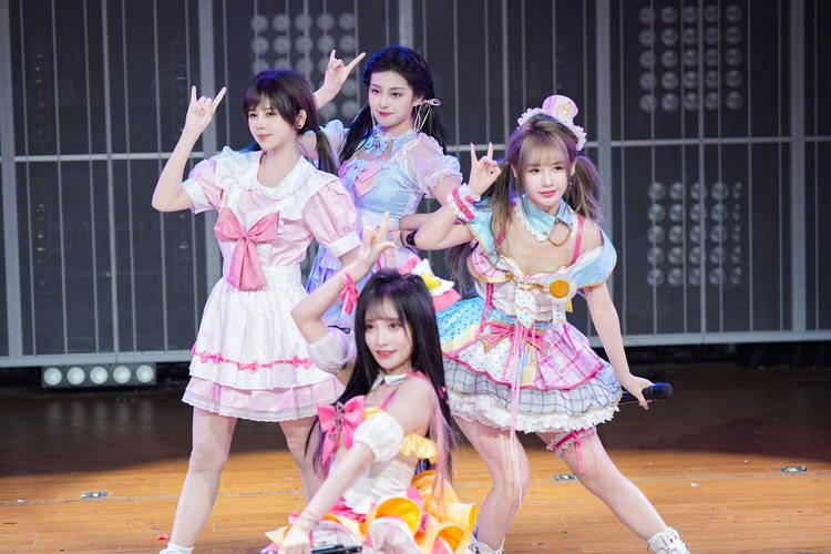 2021火箭少女谁最火（火箭少女成员人气排名现状）-第5张图片-无暮网