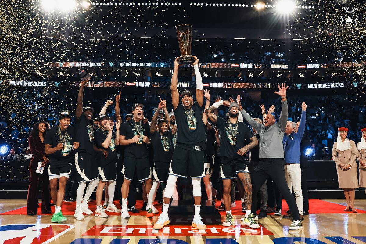 nba去年nba总冠军(nba总冠军历年2021)-第2张图片-无暮网 nba去年nba总冠军(nba总冠军历年2021)-第2张图片-无暮网