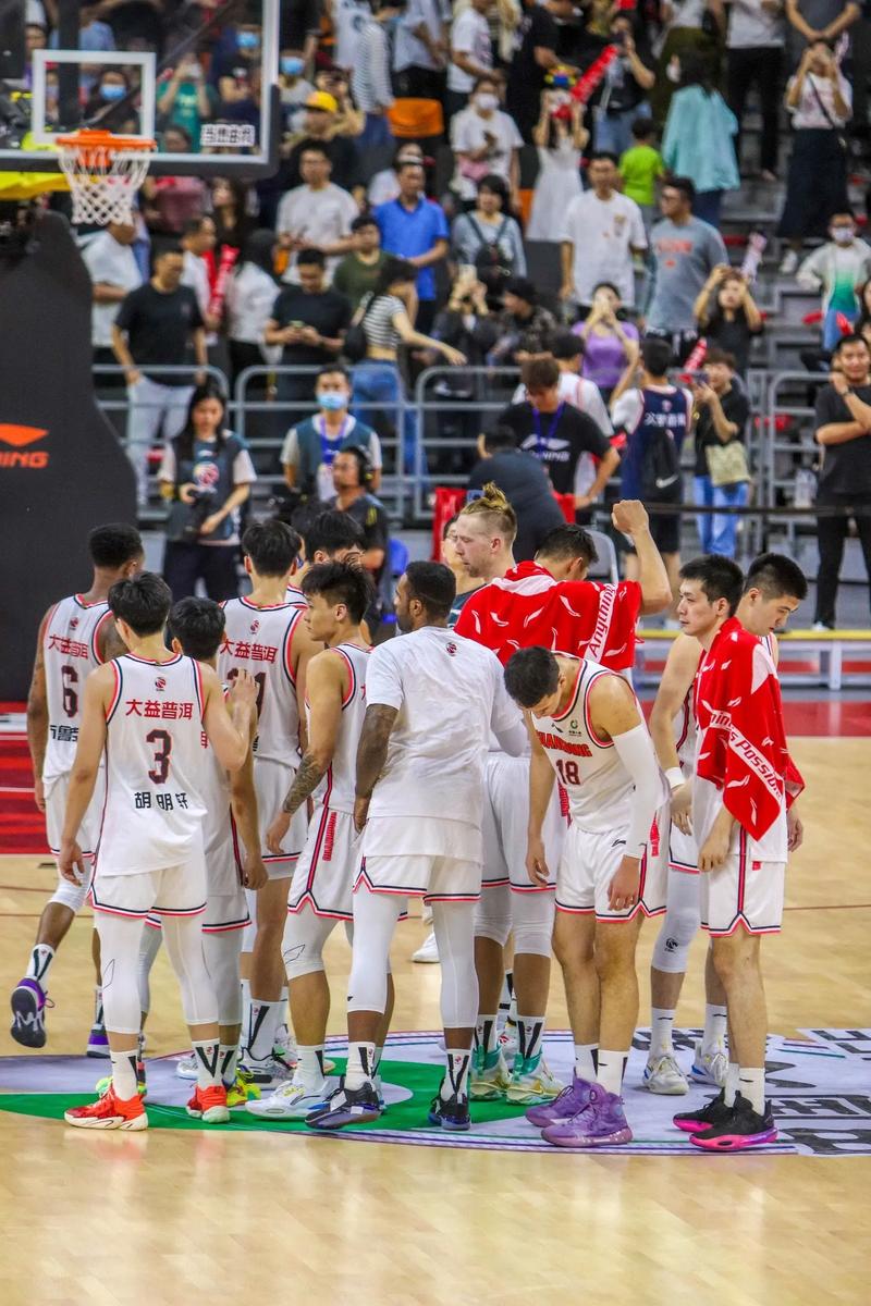 cba广东队张昊哪里人,广东男篮张昊身高多少-第5张图片-无暮网