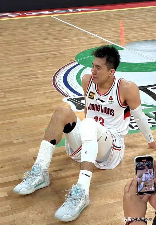 郭艾伦为什么被禁赛,郭艾伦为什么没上场-第6张图片-无暮网 郭艾伦为什么被禁赛,郭艾伦为什么没上场-第6张图片-无暮网