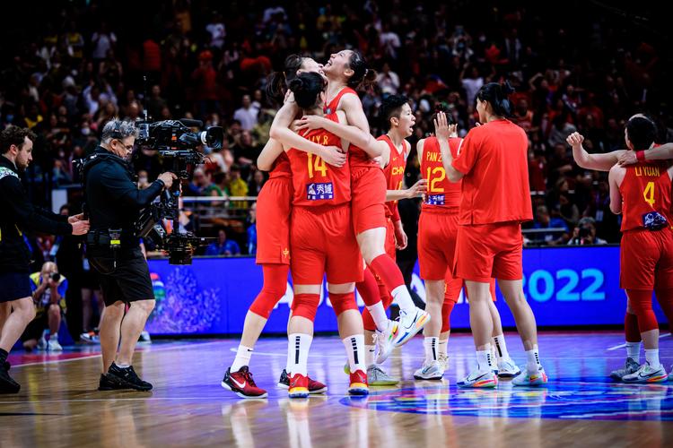 中国女篮vs美国女篮结果（中国女篮vs美国女篮结果怎么样）-第2张图片-无暮网