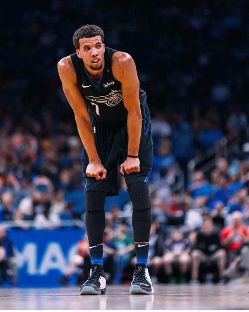 迈克尔卡特威廉姆斯哪一年选秀,nba迈克尔卡特威廉姆斯-第5张图片-无暮网